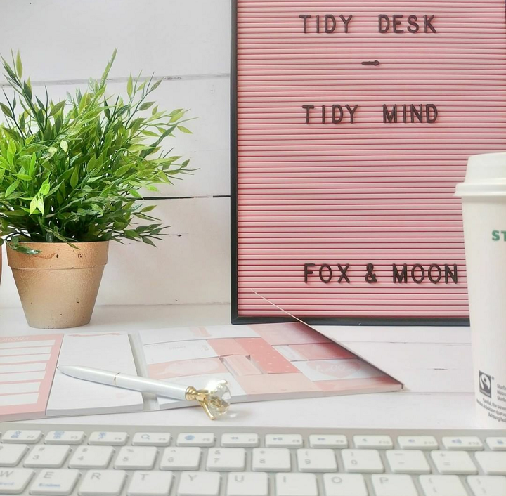 Fox & Moon guide to keeping focused in the office